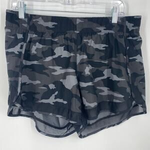 Athleta Shorts Printed Run Racer Large Camo Active Outdoor Workout